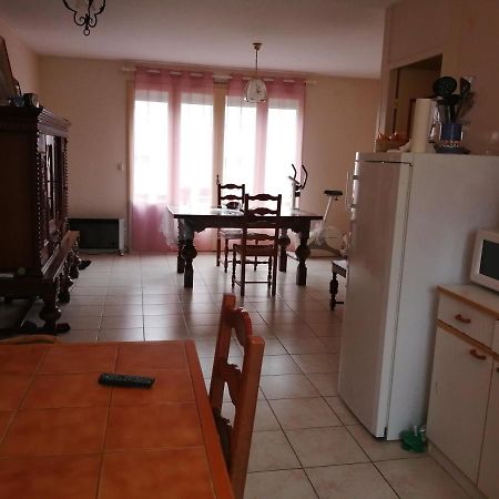 La Pomponnette Bed & Breakfast Bouresse Exterior photo
