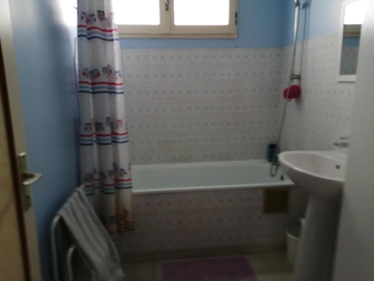 La Pomponnette Bed & Breakfast Bouresse Exterior photo